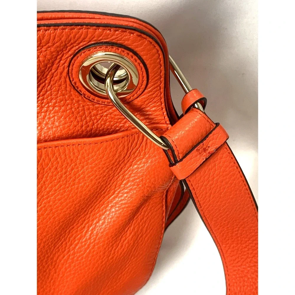 Vince Camuto vince camuto